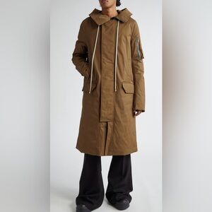 Rick Owens
Porterville Cotton
Poplin Megaparka size 40/50